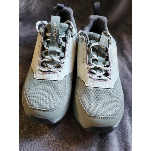 Women's • TERREX  97 Tracefinder Trail Running Shoes, size 7.5 - Picture 3 of 7